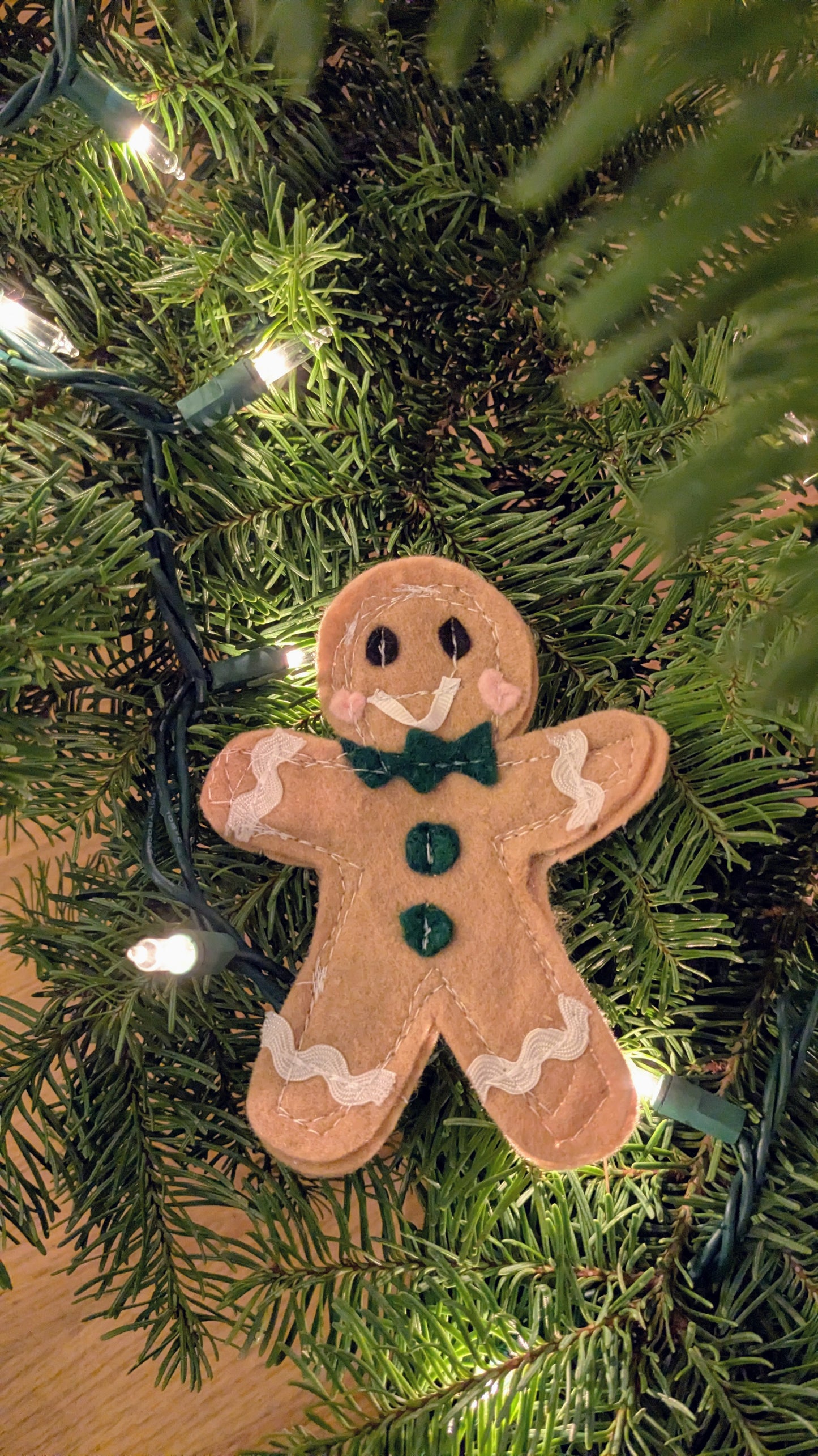 Crinkle Gingerbread Man