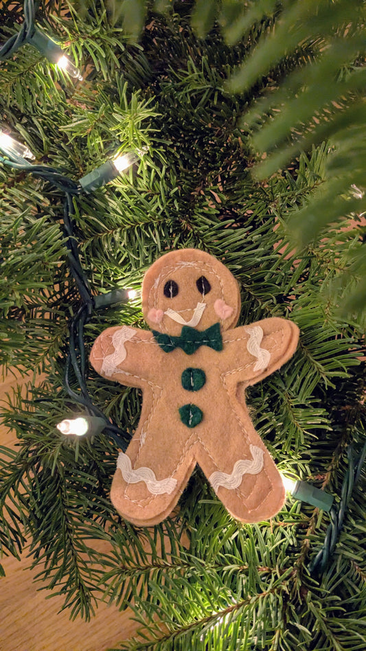 Crinkle Gingerbread Man